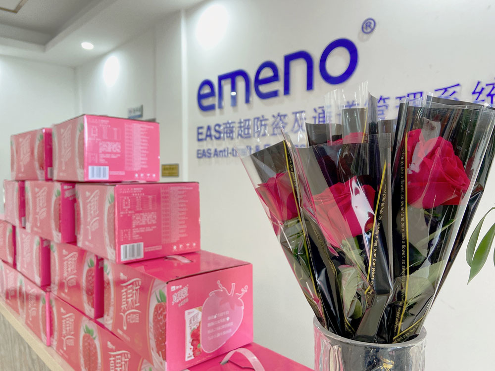 三八国际妇女节,致敬最美的你们!【立方美emeno】